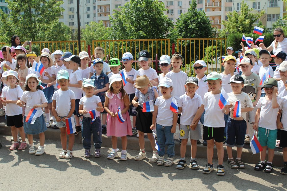 img (1)